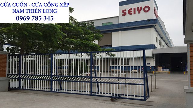 10 - Lắp cửa cổng xếp tại KCN Minh Hưng Bình Phước