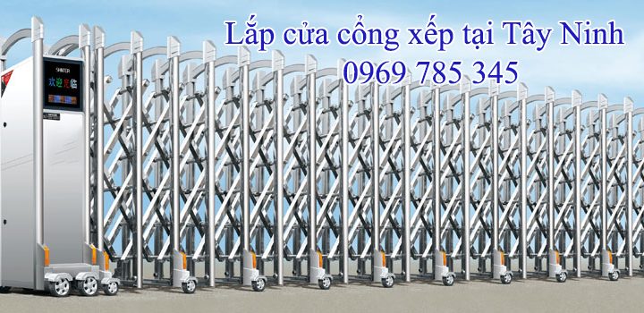 cua cong xep inox 720x350 - Lắp cửa cổng xếp Tại Tây Ninh